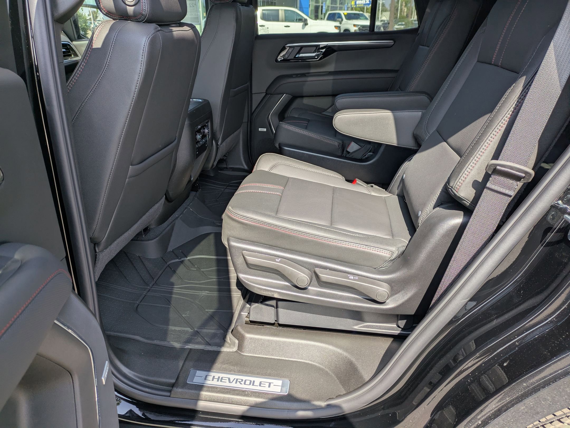 New 2026 Chevrolet Tahoe RST image 13
