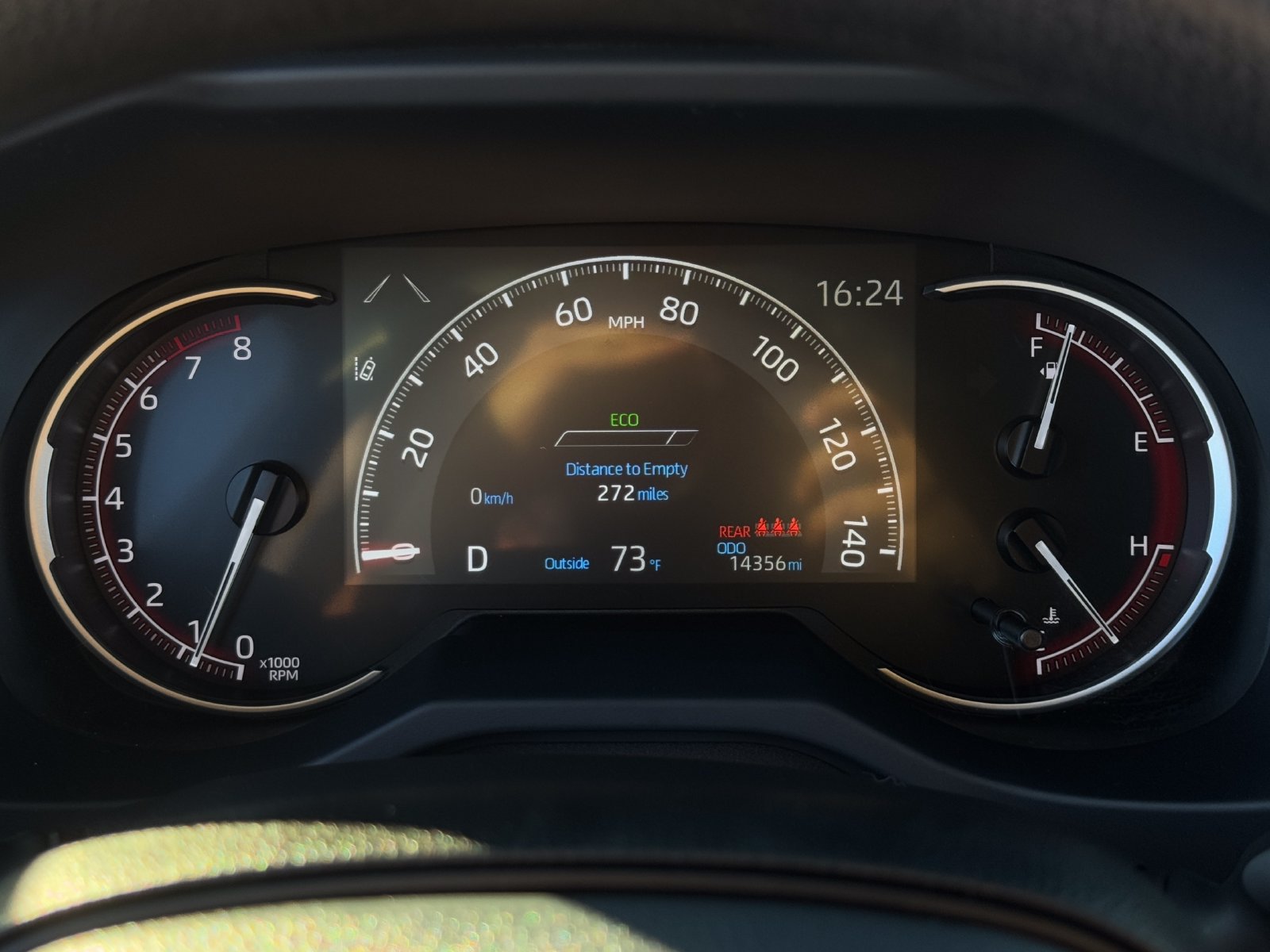 Used 2025 Toyota RAV4 LE AWD/4WD image 12