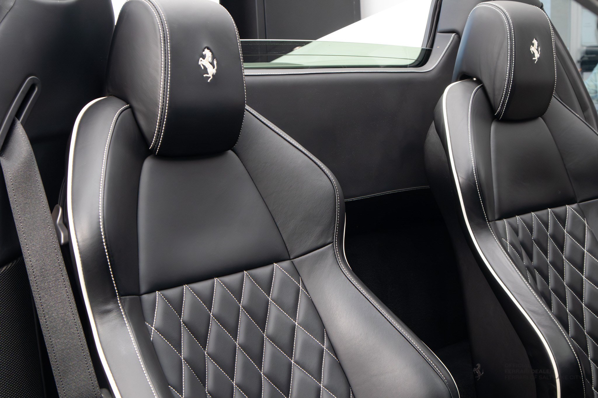 Used 2013 Ferrari 458 Spider RWD image 14