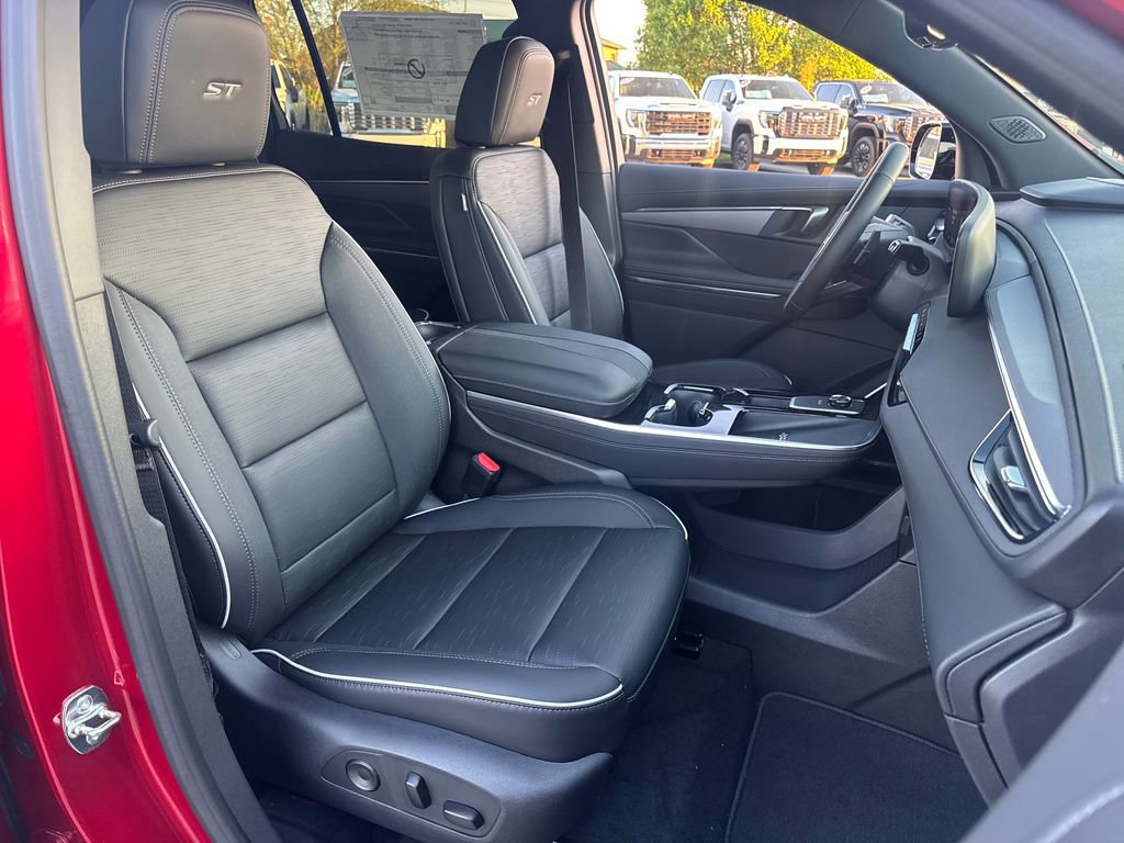 New 2026 Buick Enclave Sport Touring image 11