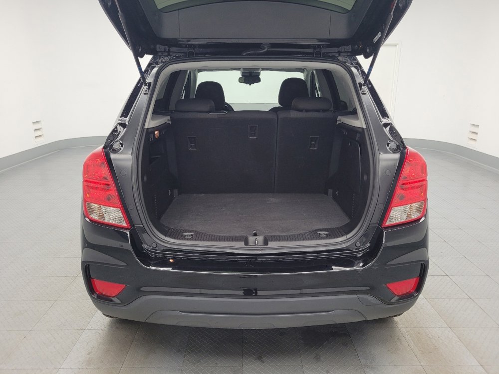 Used 2020 Chevrolet Trax LS image 29