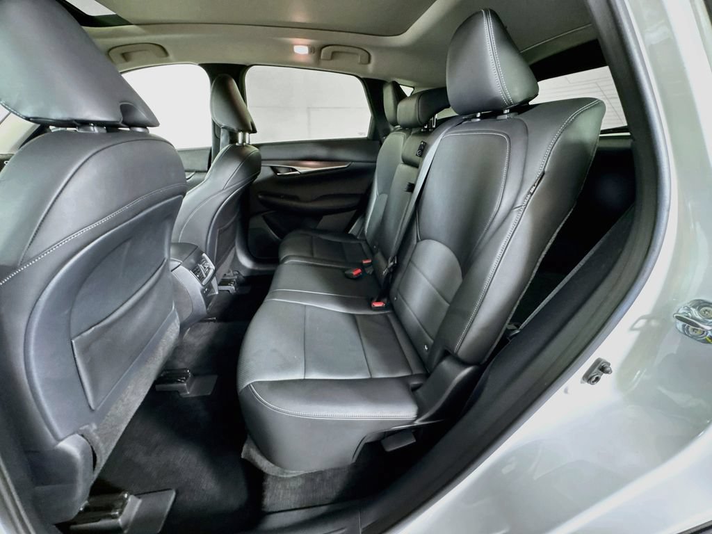 Certified 2023 INFINITI QX50 Luxe FWD image 33