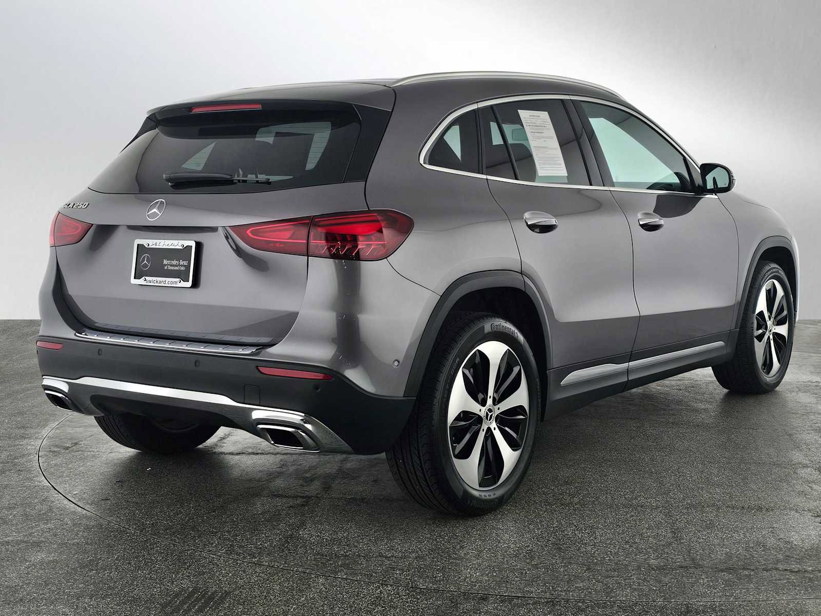 Certified 2025 Mercedes-Benz GLA 250 image 4
