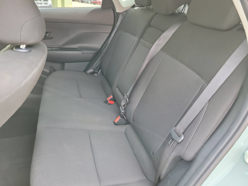 Used 2025 Hyundai Kona SEL FWD image 17