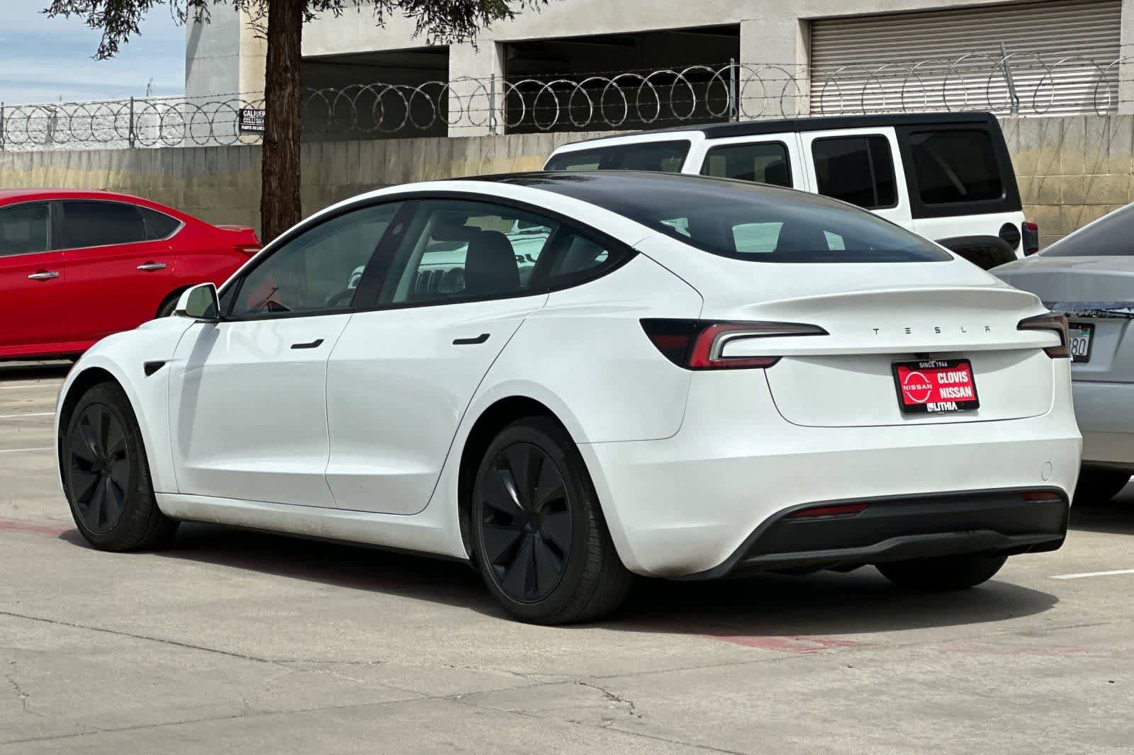 Used 2025 Tesla Model 3 Long Range RWD image 7