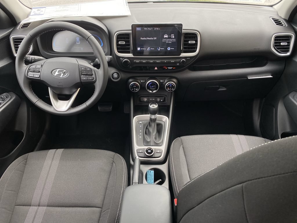 New 2026 Hyundai Venue SEL FWD image 13