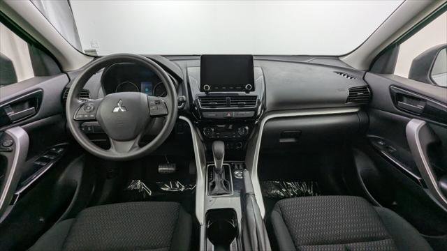 Used 2024 Mitsubishi Eclipse Cross LE AWD/4WD image 24