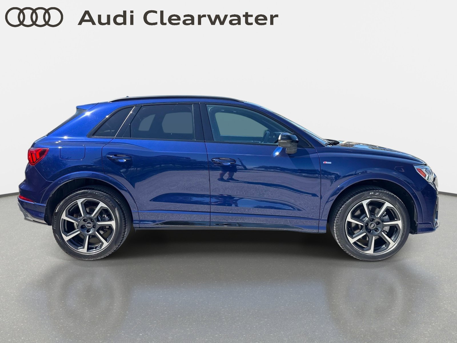 Used 2025 Audi Q3 2.0T Premium Plus w/ Premium Plus Package AWD/4WD image 5