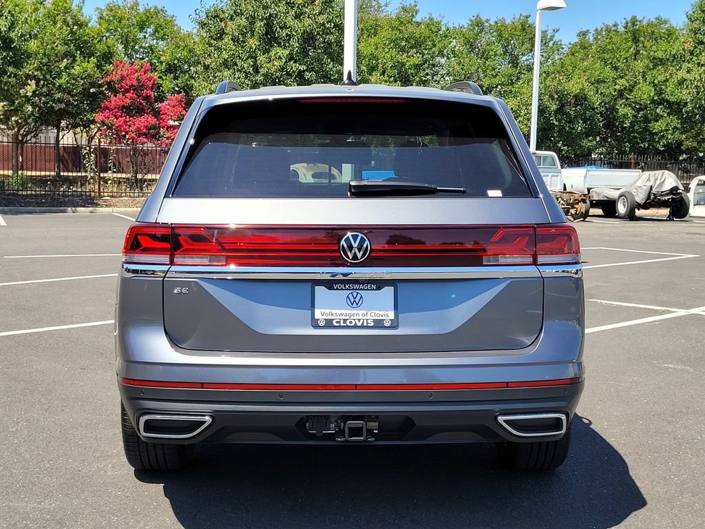 New 2025 Volkswagen Atlas SE FWD image 6