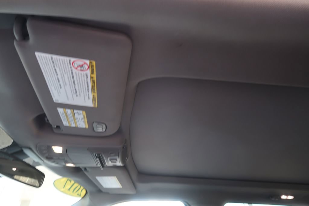 Used 2017 Ford F250 Lariat w/ Lariat Ultimate Package image 12