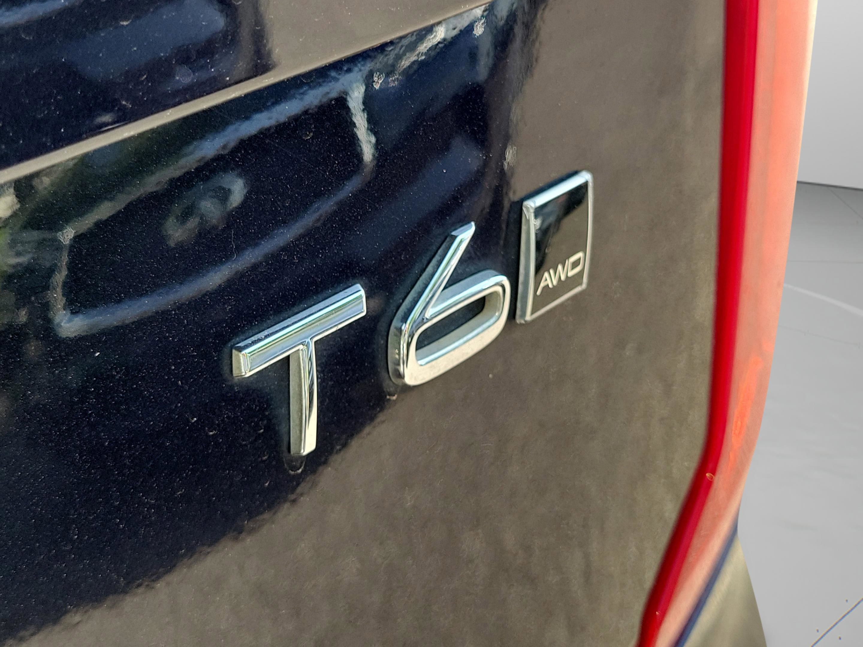 Used 2017 Volvo XC90 T6 Momentum w/ Vision Package image 8