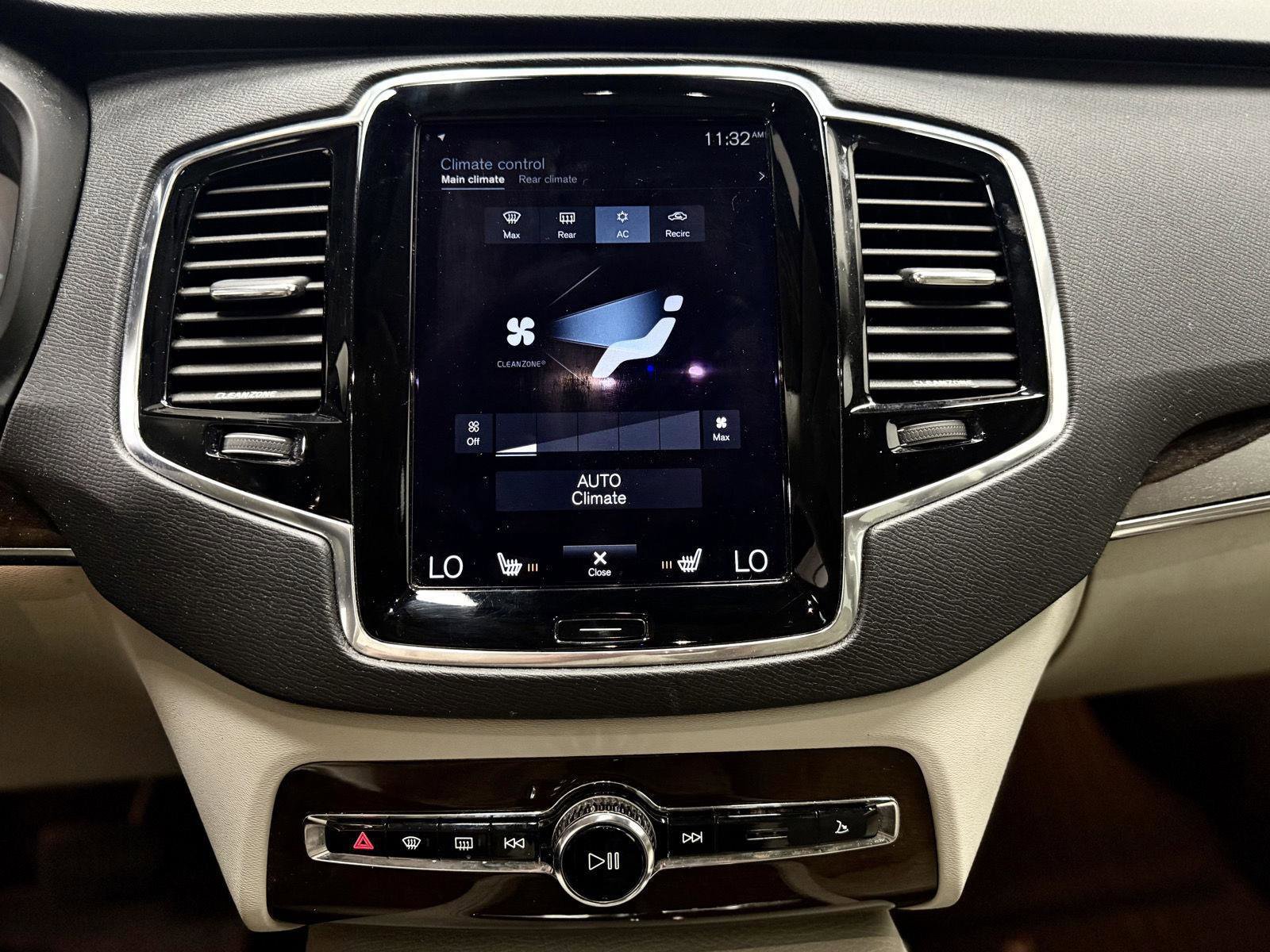 Used 2016 Volvo XC90 T6 Momentum w/ Protection Package Plus AWD/4WD image 22