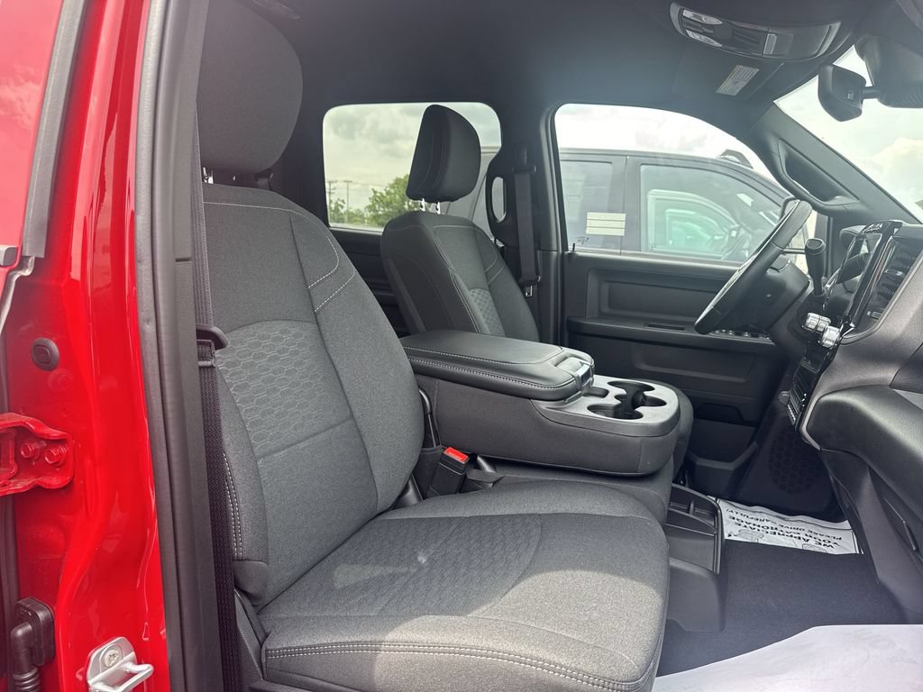 New 2026 RAM 3500 Tradesman AWD/4WD image 25