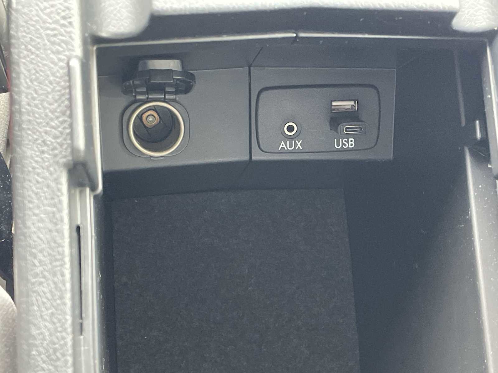 Used 2016 Subaru Forester 2.5i Premium w/ Popular Package #1 AWD/4WD image 23