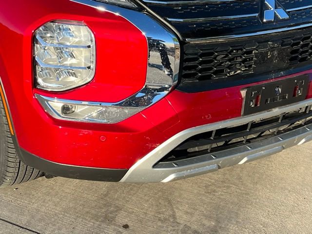 Used 2024 Mitsubishi Outlander SE image 8