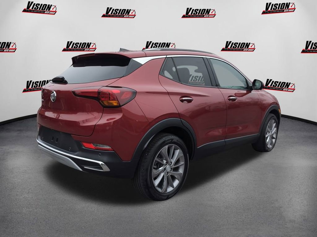 Used 2020 Buick Encore GX Essence w/ Experience Buick Package image 5