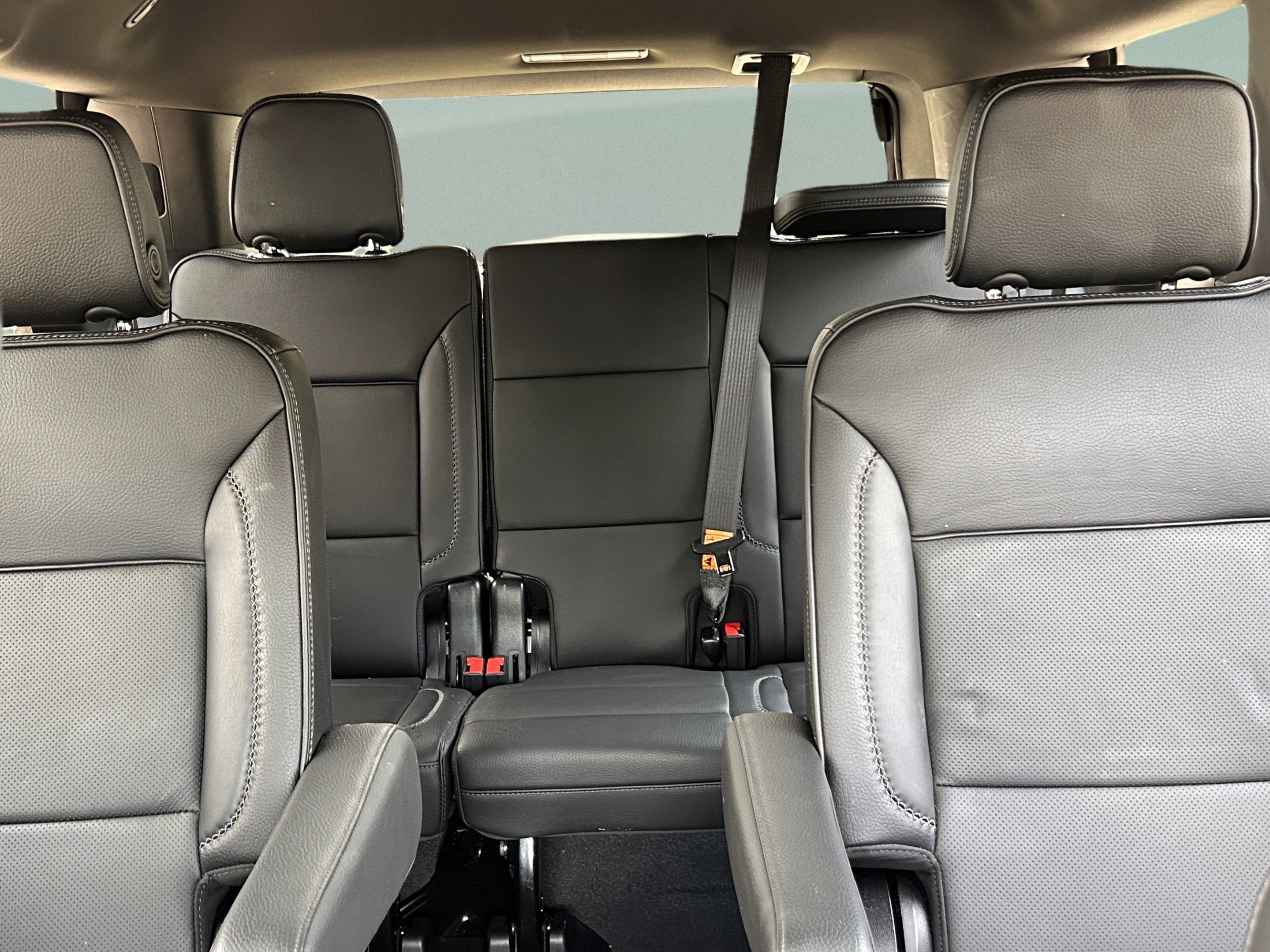 Used 2024 GMC Yukon Denali w/ Max Trailering Package RWD image 25