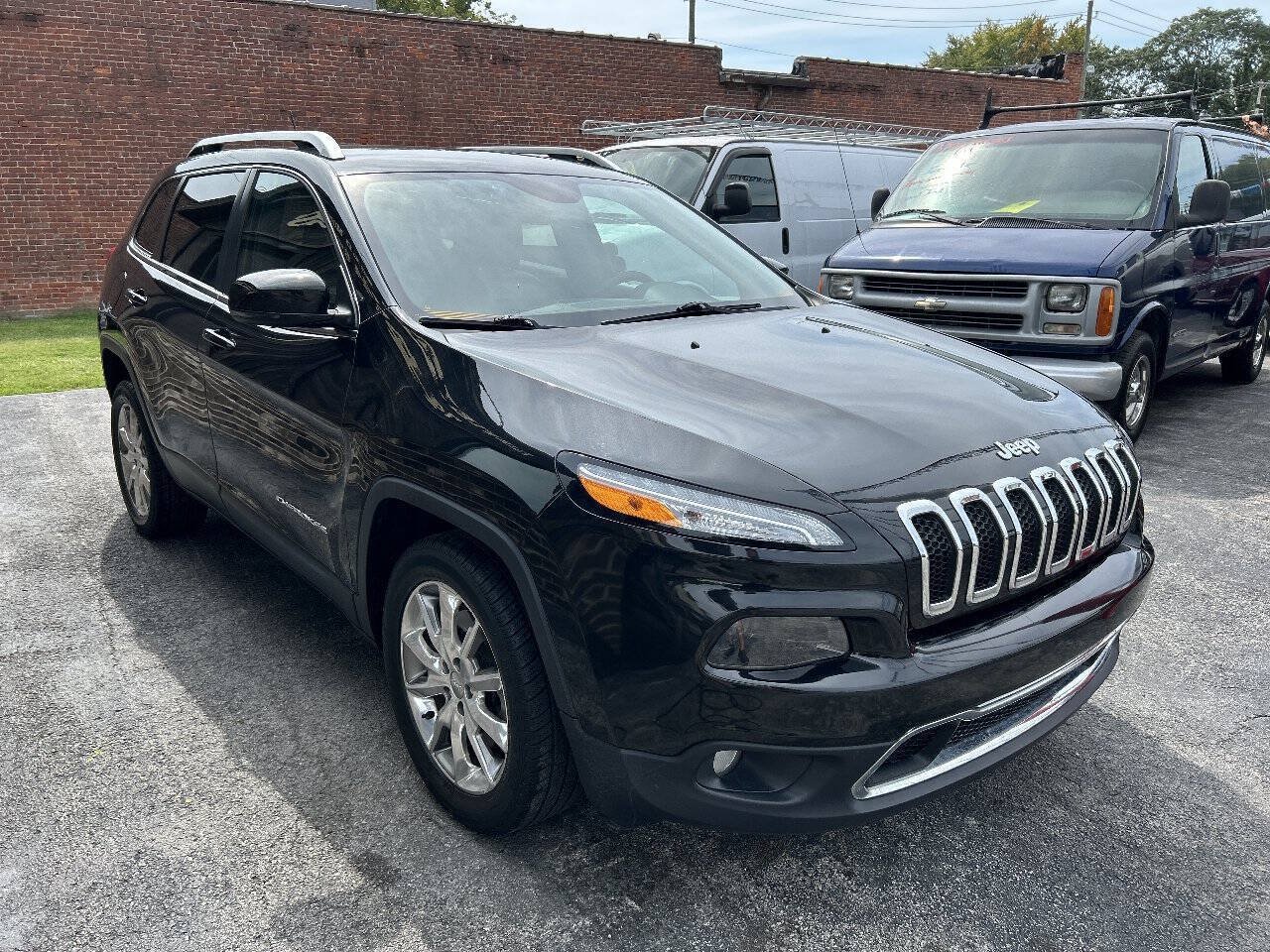 Used 2014 Jeep Cherokee Limited FWD image 5