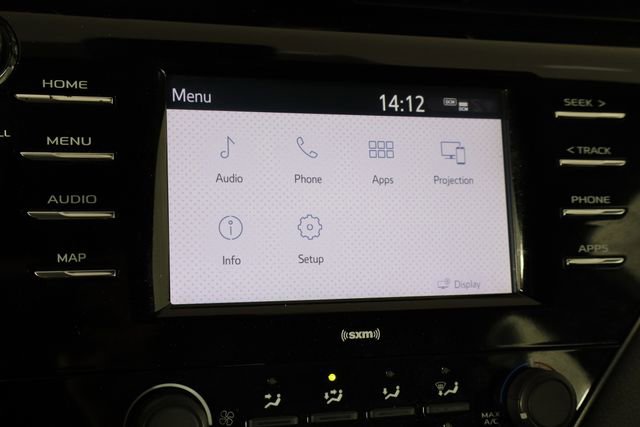 Used 2020 Toyota Camry LE image 27