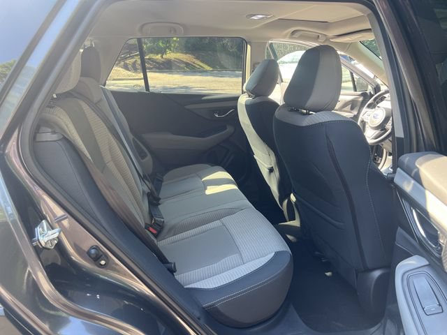 Used 2025 Subaru Outback Premium AWD/4WD image 20