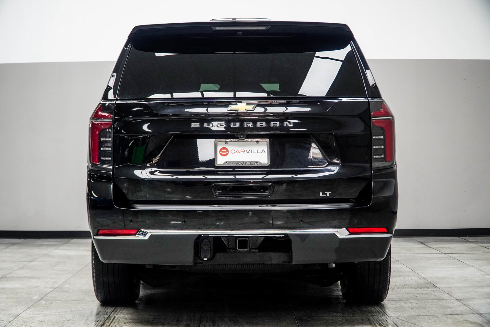 Used 2025 Chevrolet Suburban LT AWD/4WD image 13
