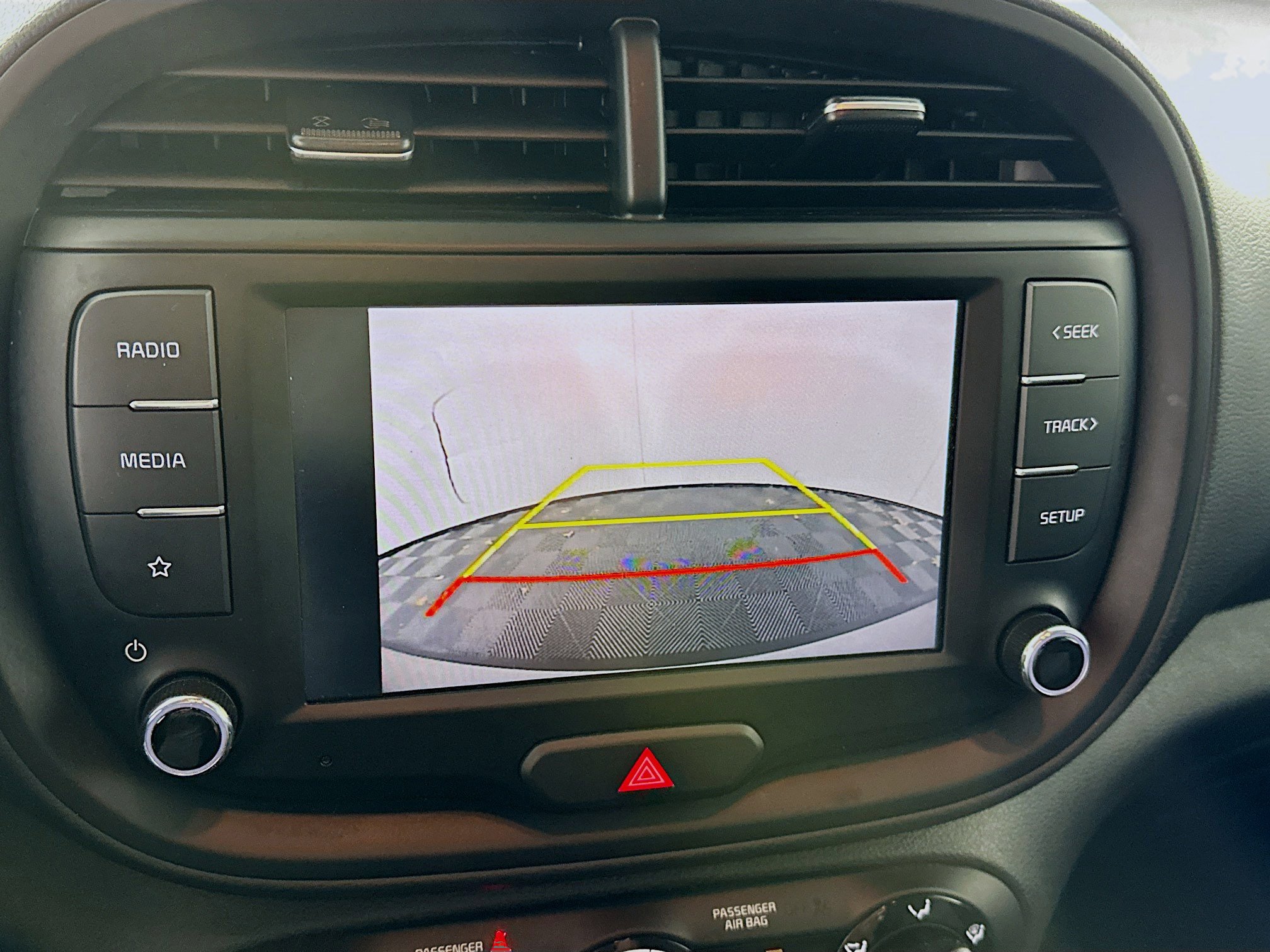 Used 2025 Kia Soul LX w/ LX Technology Package image 22
