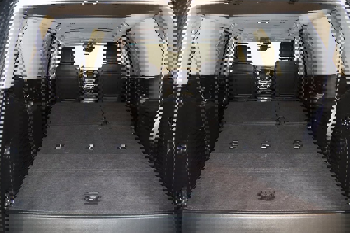 Used 2017 GMC Yukon SLT image 69