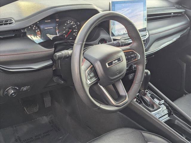 Used 2023 Jeep Compass Trailhawk image 10