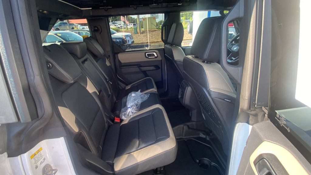 New 2026 Ford Bronco Big Bend w/ Black Diamond Package AWD/4WD image 13