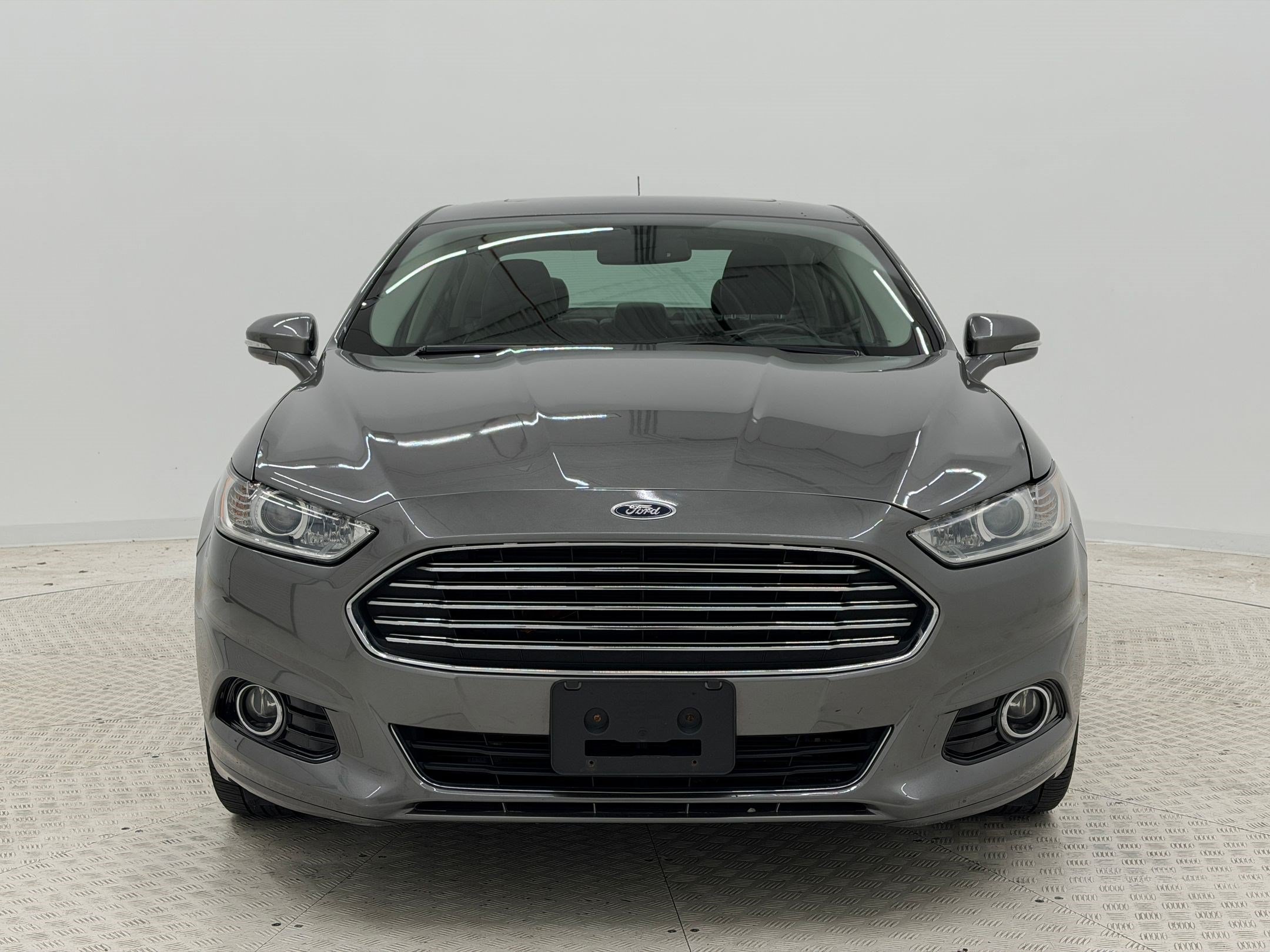 Used 2014 Ford Fusion Titanium FWD image 6