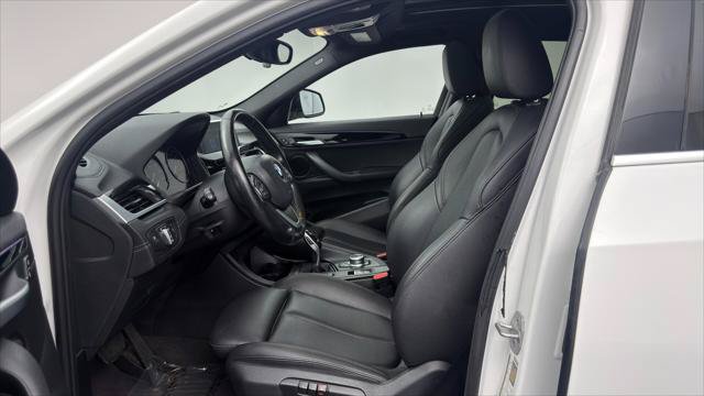 Used 2022 BMW X2 sDrive28i w/ Convenience Package FWD image 14