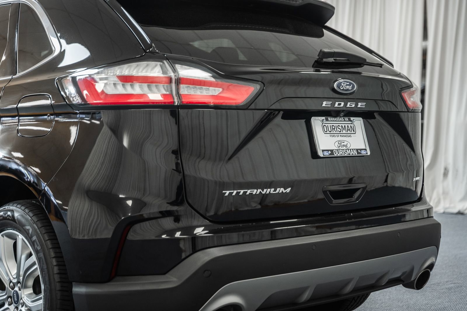 Certified 2022 Ford Edge Titanium image 6