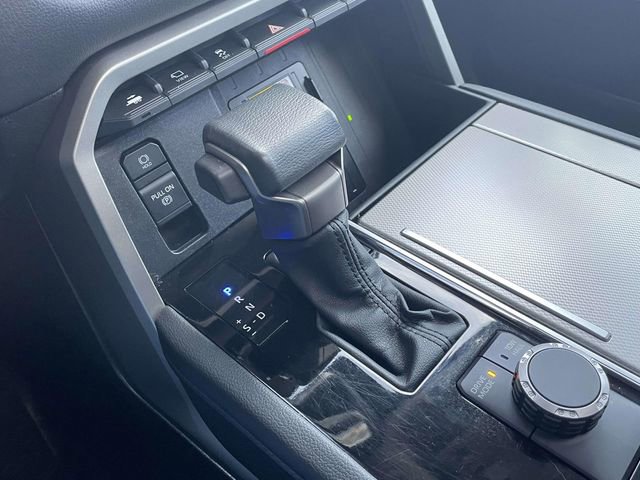 Used 2023 Toyota Sequoia Limited w/ Tow Technology Package image 31