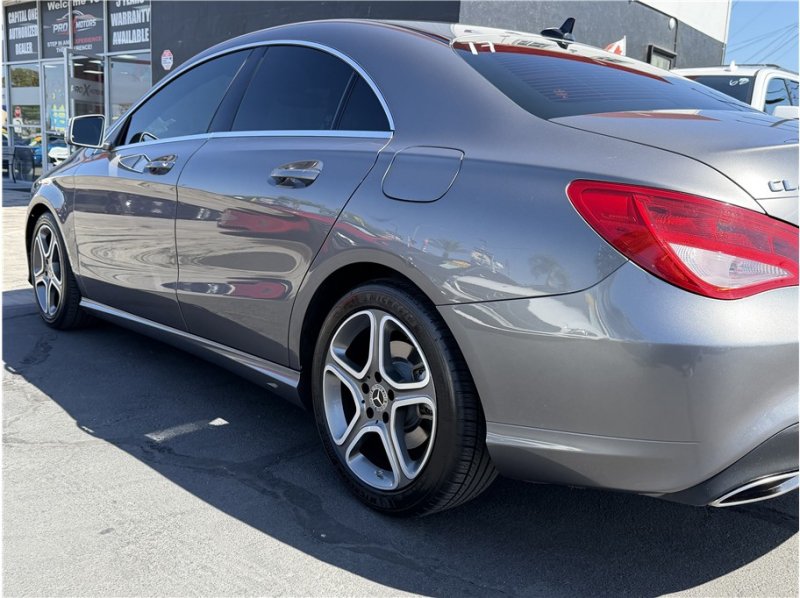 Used 2018 Mercedes-Benz CLA 250 image 41