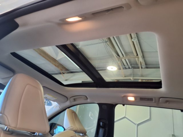 Used 2023 INFINITI QX60 Luxe w/ Cargo Package AWD/4WD image 19