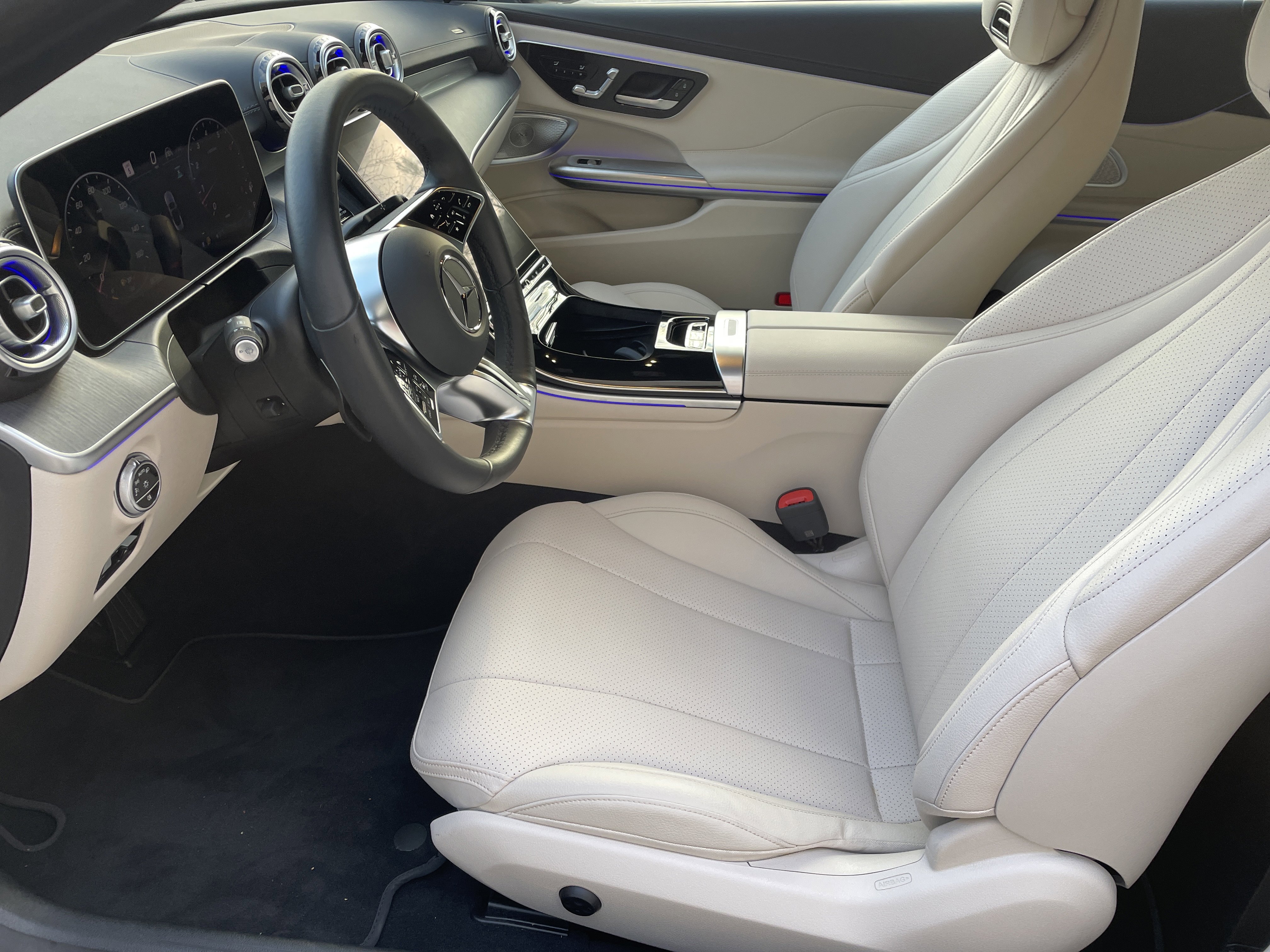 Certified 2024 Mercedes-Benz CLE 300 4MATIC Cabriolet image 30