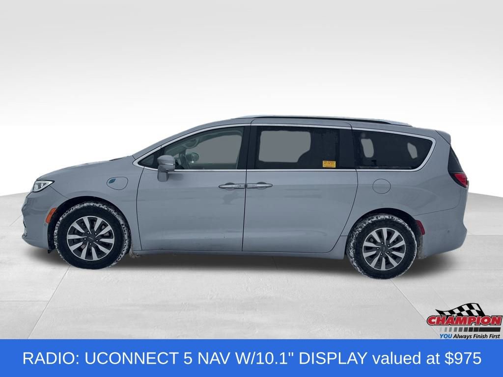 Used 2021 Chrysler Pacifica Touring-L video 2