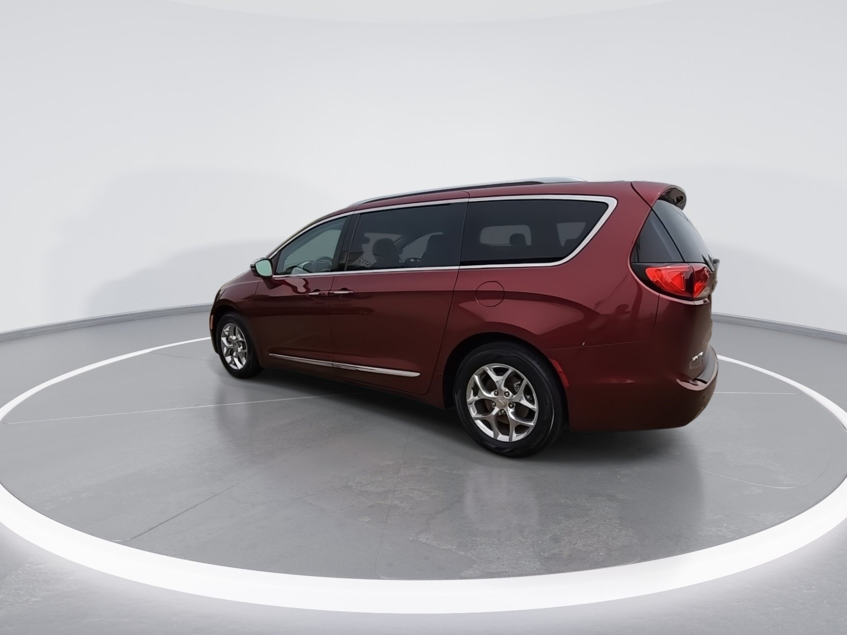 Certified 2017 Chrysler Pacifica Limited FWD image 6
