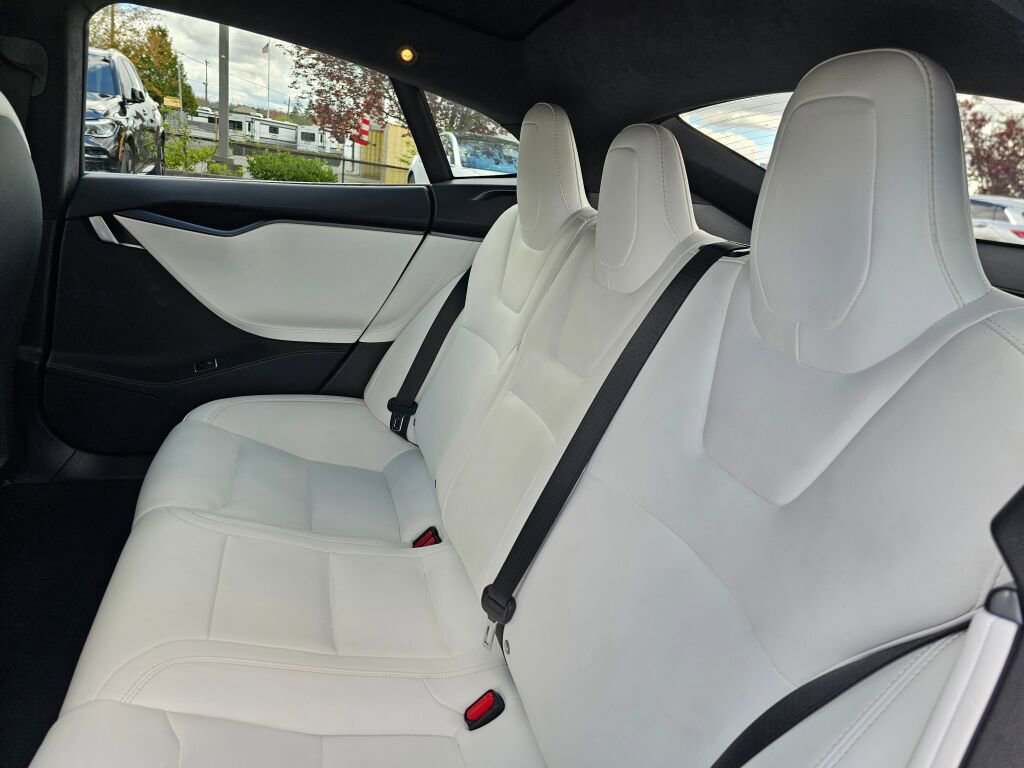 Used 2020 Tesla Model S Long Range image 21