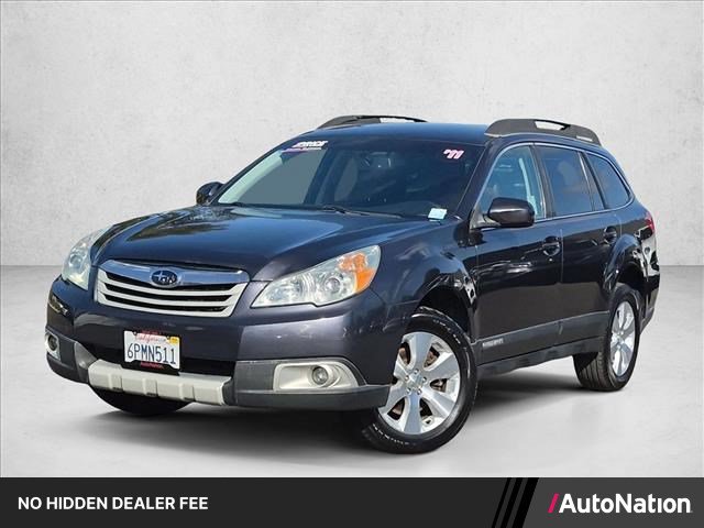 Used 2011 Subaru Outback 3.6R Limited w/ Popular Equipment Group 1B AWD/4WD image 1
