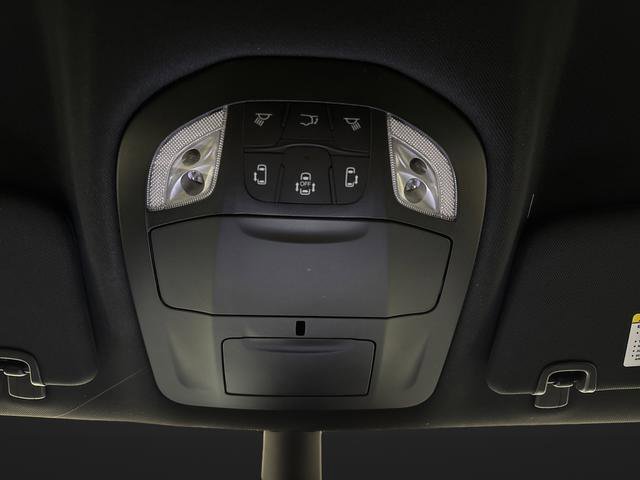 New 2026 Chrysler Pacifica Select w/ S Appearance Package image 24