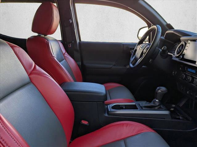 Used 2021 Toyota Tacoma TRD Sport image 19