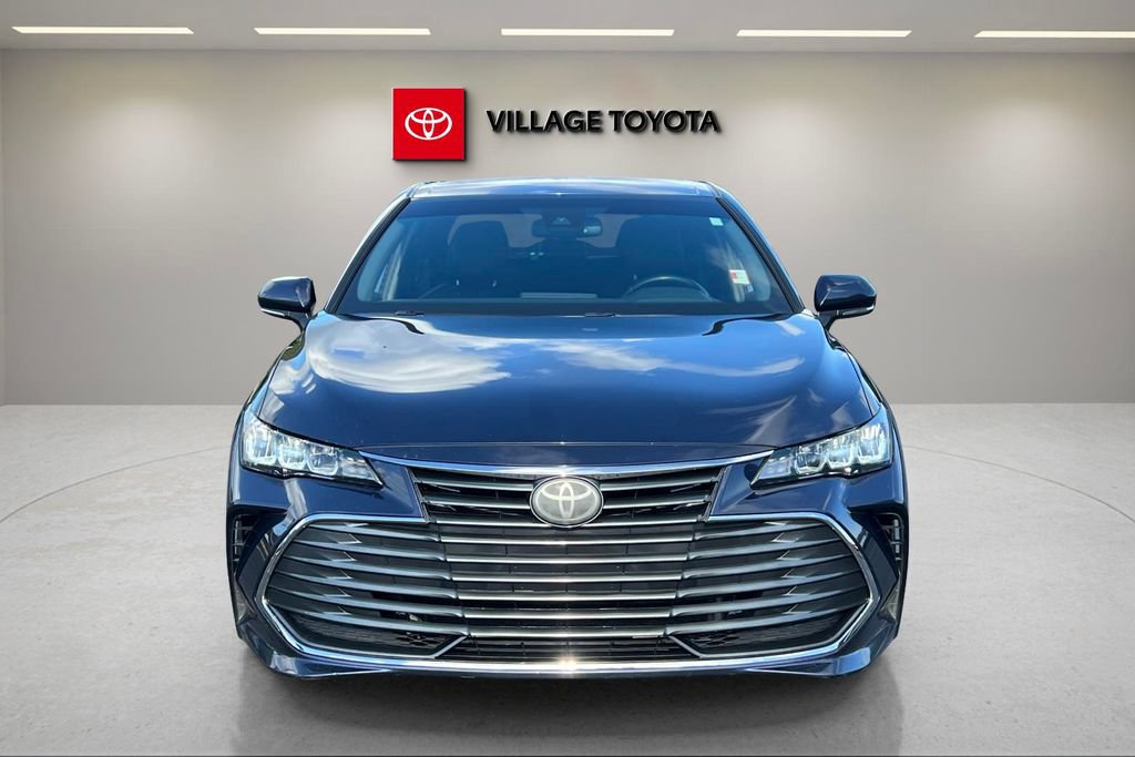 Certified 2019 Toyota Avalon XLE FWD image 8