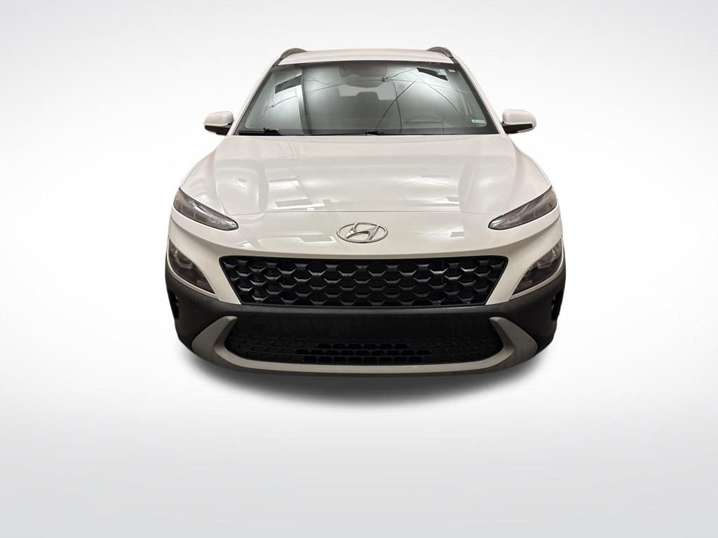 Used 2023 Hyundai Kona SEL image 2