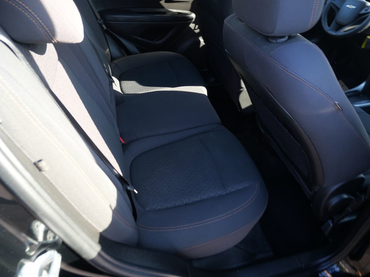Used 2017 Chevrolet Trax LS image 24