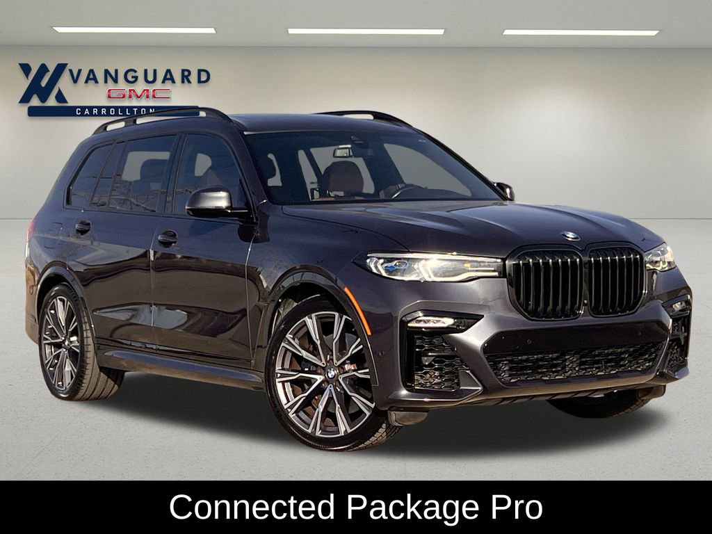 Used 2022 BMW X7 M50i w/ Cold Weather Package image 2