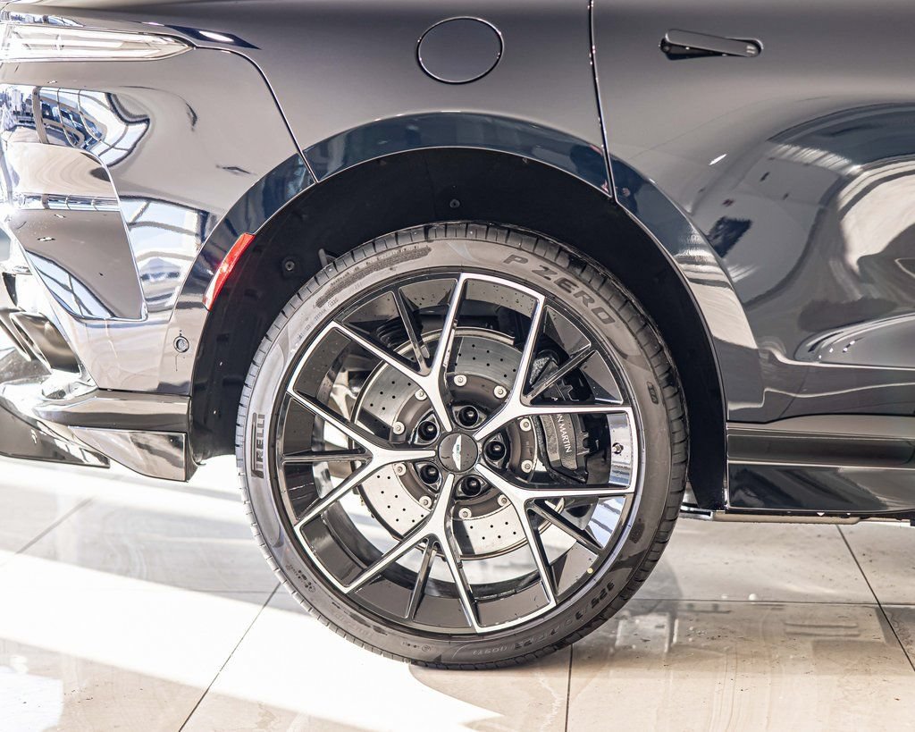 New 2026 Aston Martin DBX 707 AWD/4WD image 11
