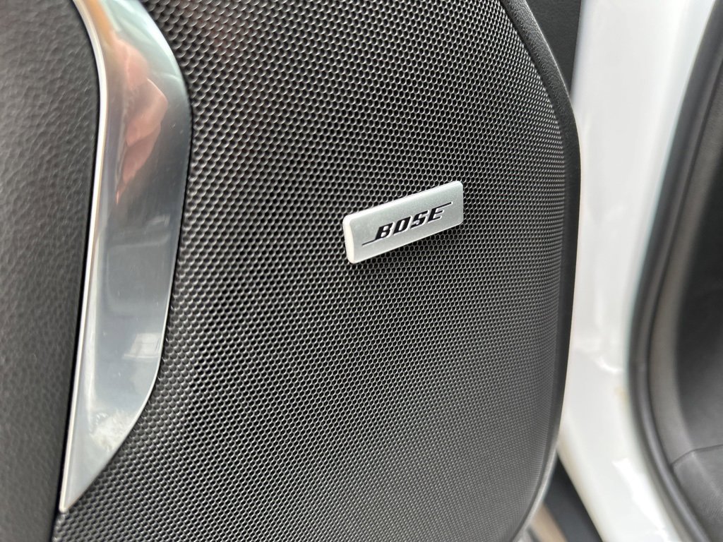 Used 2023 Chevrolet Suburban RST w/ Luxury Package image 11