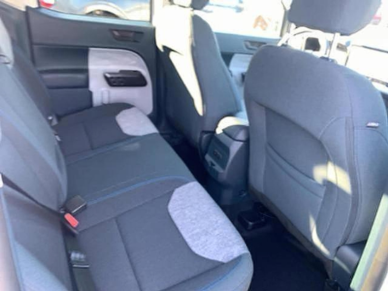 Used 2025 Ford Maverick XLT w/ Equipment Group 302A image 9