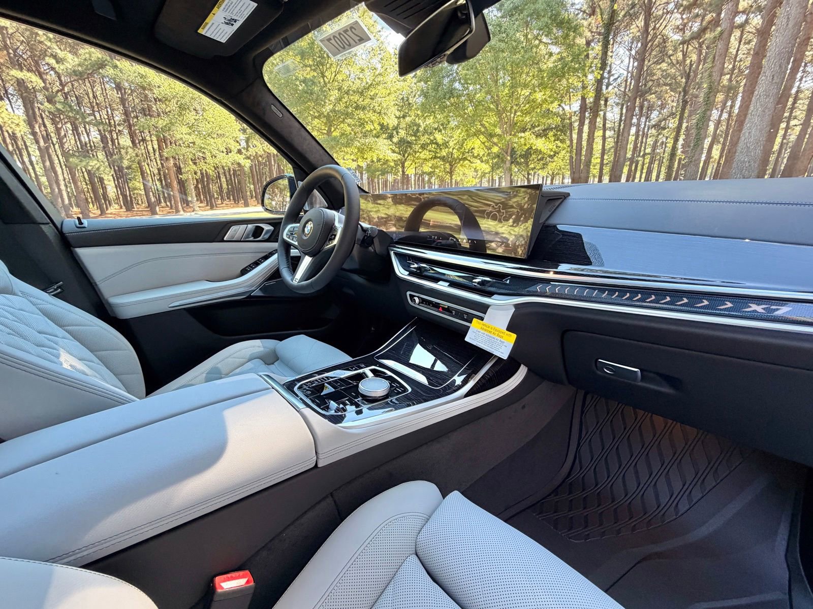 New 2027 BMW X7 xDrive40i w/ M Sport Package AWD/4WD image 22